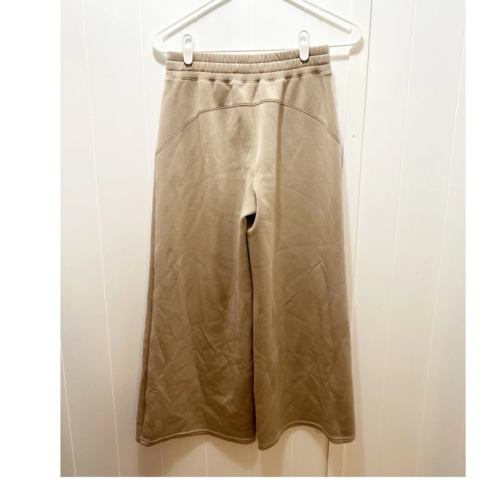 Spanx air essentials wide leg cropped pants fawn tan - Picture 5 of 5